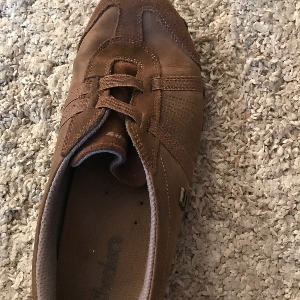 Skechers slip on sneakers, hardly worn